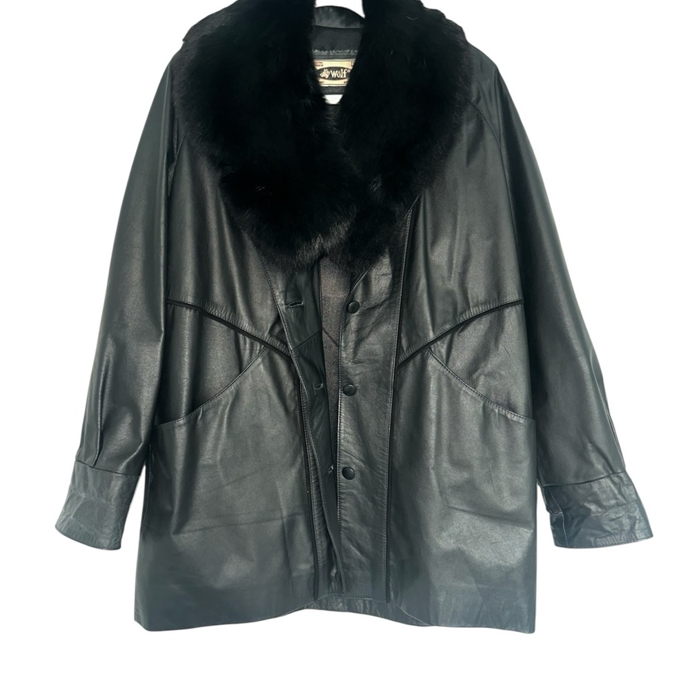 Vintage WOLF Genuine Black Argentinian Leather Jacket with Fur Collar